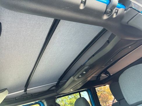 New 2025 Jeep Wrangler Sport S image 21