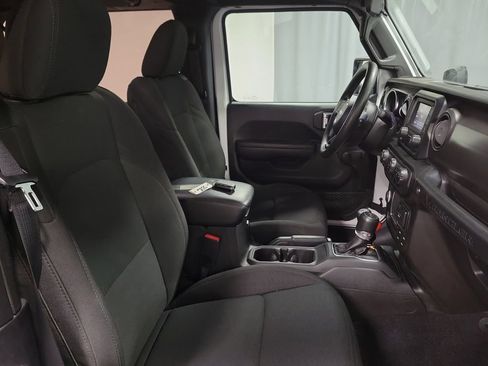 Used 2021 Jeep Wrangler Sport AWD/4WD image 26