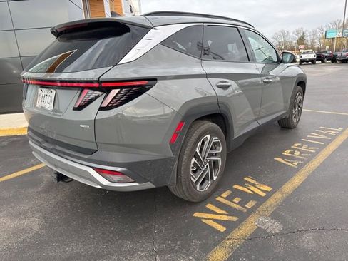 Used 2026 Hyundai Tucson Limited AWD/4WD image 6