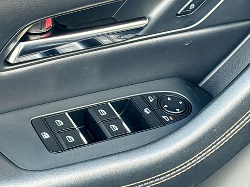 Certified 2025 MAZDA CX-90 3.3 Turbo S w/ Premium Package image 19