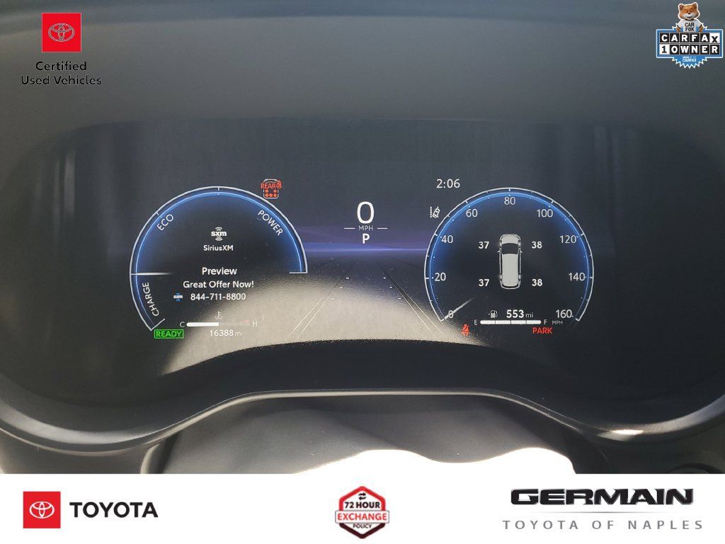 Certified 2025 Toyota Sienna Limited FWD image 27