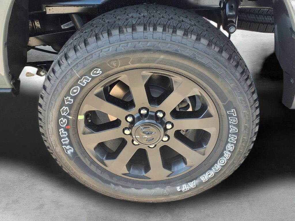 New 2026 RAM 2500 Laramie w/ Night Edition AWD/4WD image 7
