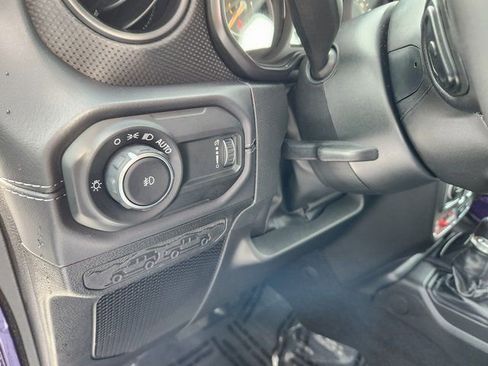 New 2026 Jeep Wrangler Unlimited Rubicon AWD/4WD image 23