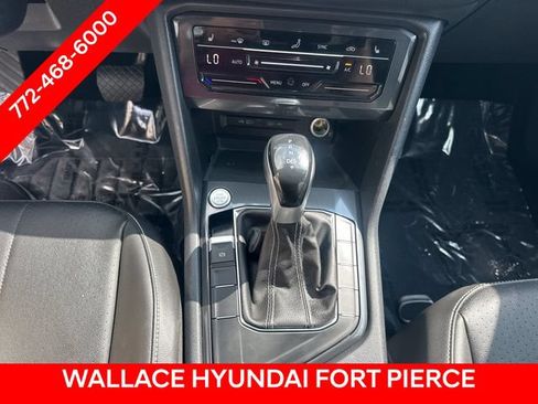 Used 2022 Volkswagen Tiguan SE FWD image 22
