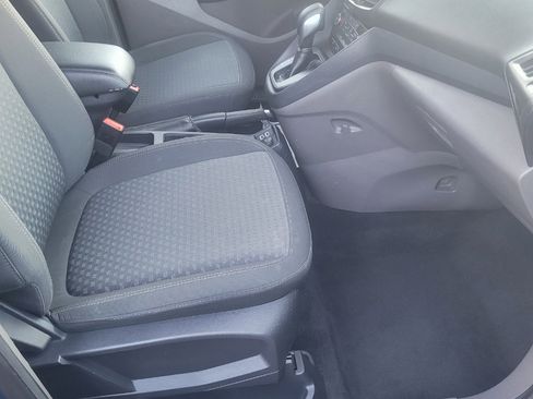 Used 2021 Ford Transit Connect XLT image 24