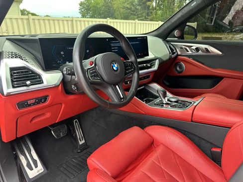 Certified 2023 BMW XM w/ M Driver's Package AWD/4WD image 16