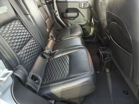 Used 2022 Jeep Gladiator Sport AWD/4WD image 18