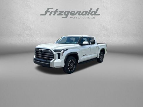New 2026 Toyota Tundra Limited AWD/4WD image 3