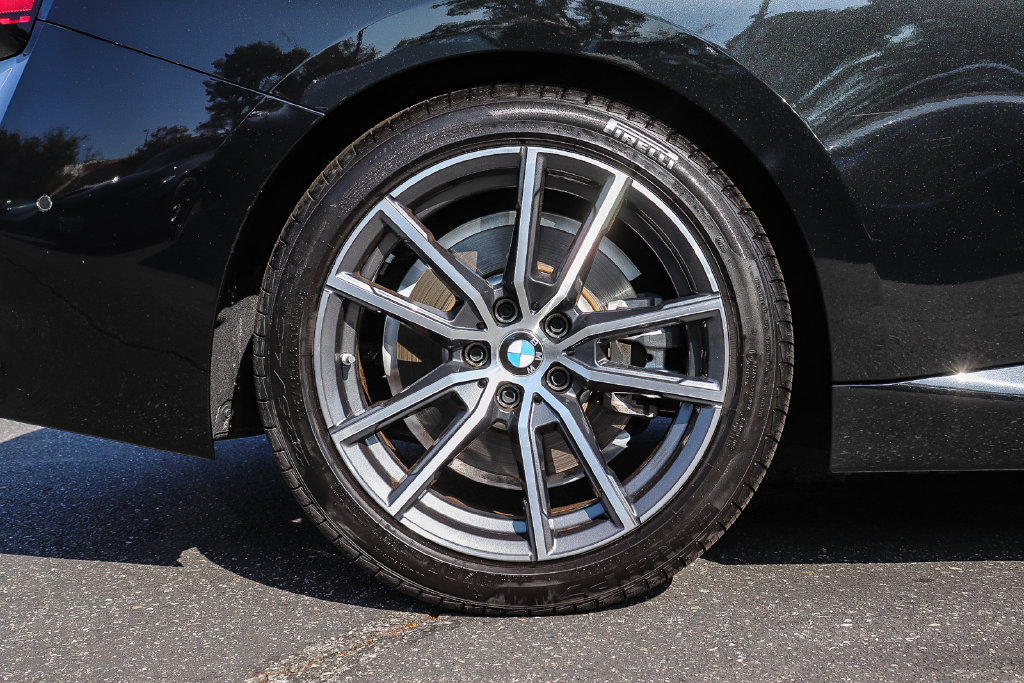 Used 2026 BMW 230i Coupe RWD image 8