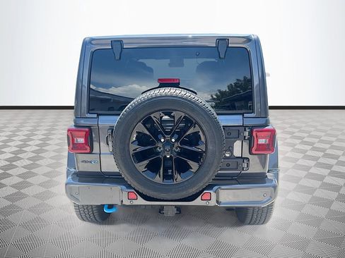 Used 2021 Jeep Wrangler Unlimited Sahara AWD/4WD image 7