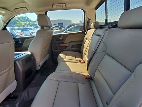 Used 2018 GMC Sierra 1500 SLT AWD/4WD image 5
