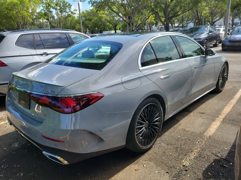 Used 2025 Mercedes-Benz E 450 4MATIC Sedan image 6