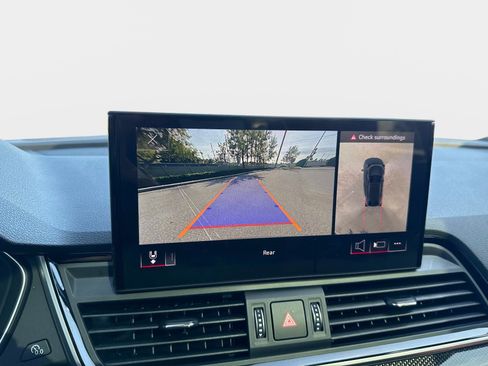 Used 2024 Audi SQ5 Premium Plus w/ S Sport Package image 26