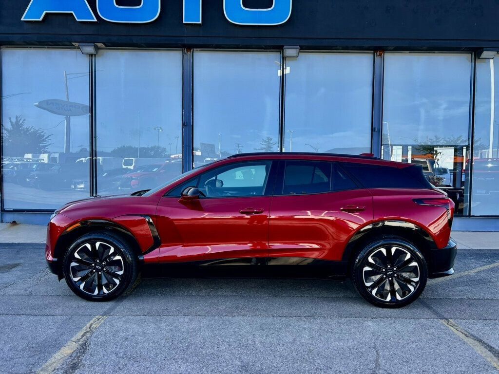 Used 2024 Chevrolet Blazer EV RS AWD/4WD image 2