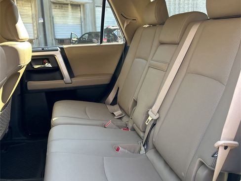 Used 2022 Toyota 4Runner Limited image 15