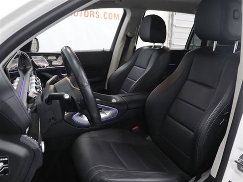 Used 2020 Mercedes-Benz GLS 450 4MATIC image 10