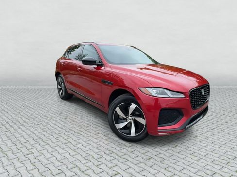 Used 2024 Jaguar F-PACE R-Dynamic S AWD/4WD image 2