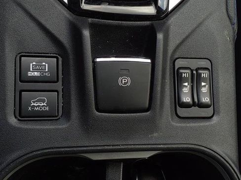 Used 2022 Subaru Crosstrek Hybrid w/ Moonroof Package w/Navigation image 10