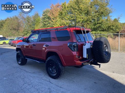 Used 2018 Toyota 4Runner TRD Off-Road Premium image 4