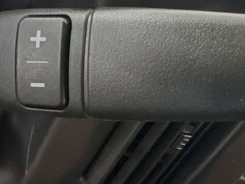 Used 2024 GMC Savana 2500 Work Van w/ Driver Convenience Package image 20