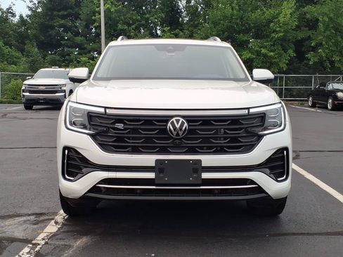 Used 2024 Volkswagen Atlas SEL Premium R-Line AWD/4WD image 8