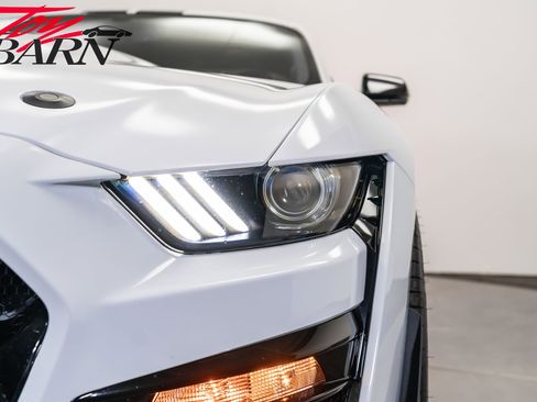 Used 2020 Ford Mustang Shelby GT500 w/ Technology Package image 11