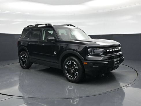 Used 2023 Ford Bronco Sport Outer Banks w/ Tech Package AWD/4WD image 53