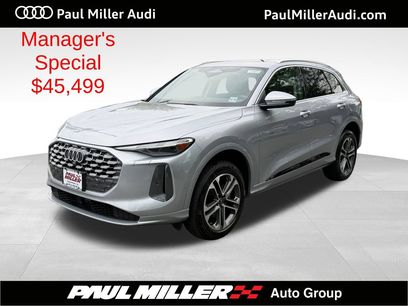 Used 2025 Audi Q5 Premium w/ Convenience Package