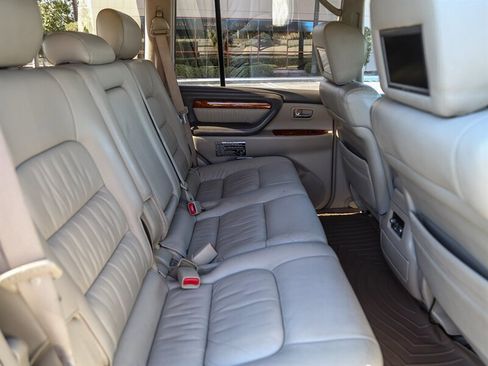 Used 2003 Lexus LX 470 4WD image 24