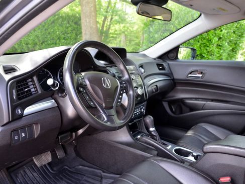 Used 2019 Acura ILX FWD image 15