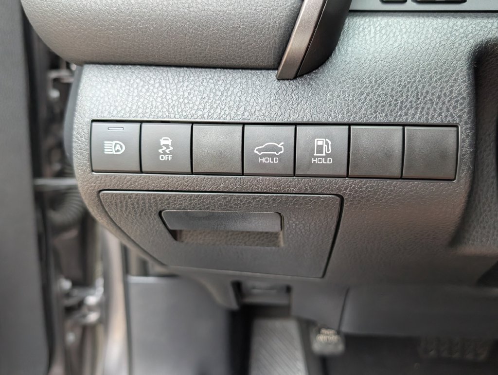 Used 2023 Toyota Camry LE FWD image 17
