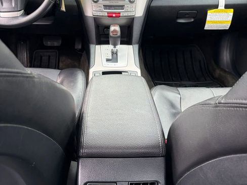 Used 2014 Subaru Legacy 2.5i Limited image 37