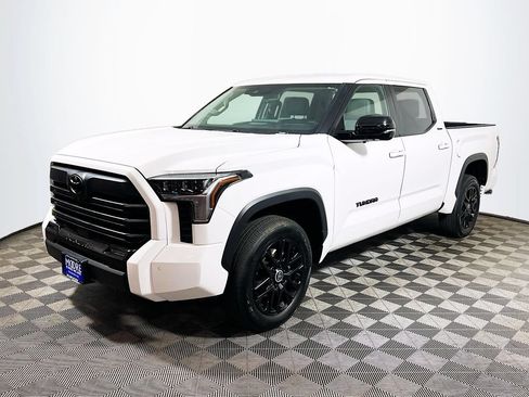 Used 2024 Toyota Tundra Limited AWD/4WD image 3