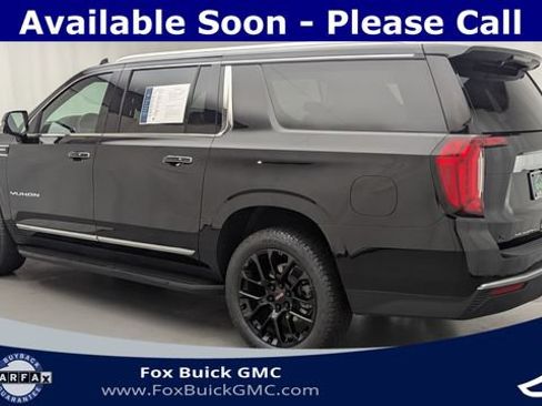 Certified 2023 GMC Yukon XL SLT w/ SLT Premium Package AWD/4WD image 7