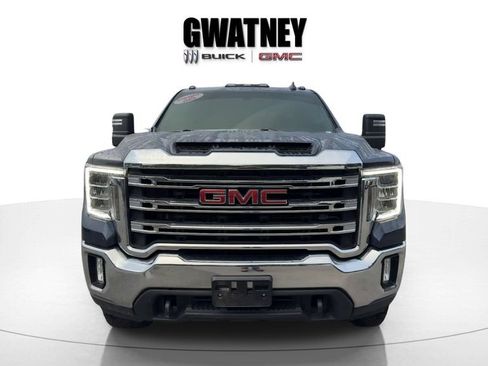 Used 2022 GMC Sierra 2500 SLE w/ SLE Convenience Package AWD/4WD image 2