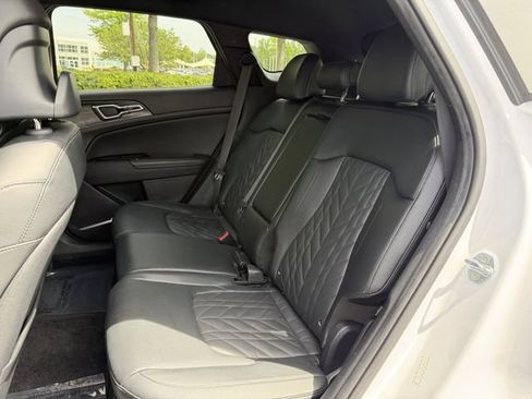 Used 2023 Kia Sportage X-Line AWD/4WD image 29