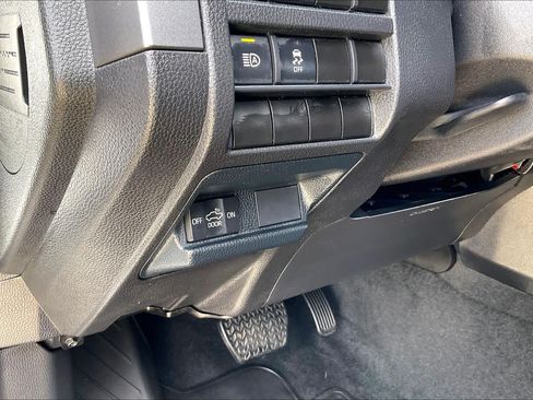 Used 2026 Toyota Tacoma SR5 RWD image 32
