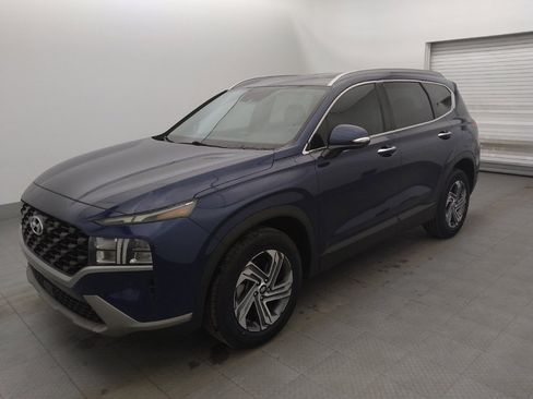 Used 2023 Hyundai Santa Fe SEL FWD image 2