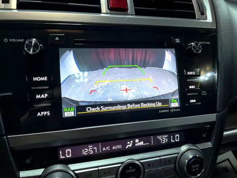 Used 2017 Subaru Outback 2.5i Limited image 40