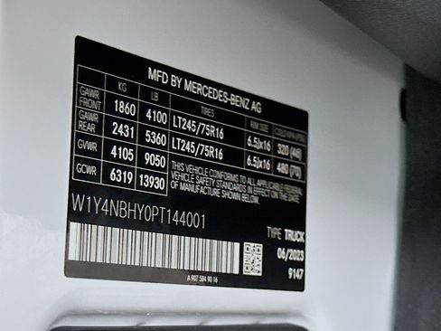 Used 2023 Mercedes-Benz Sprinter 144 Cargo image 28