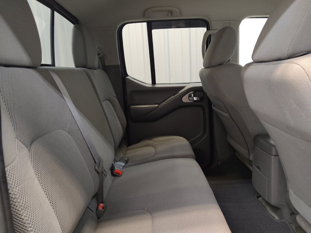 Used 2018 Nissan Frontier SV AWD/4WD image 18