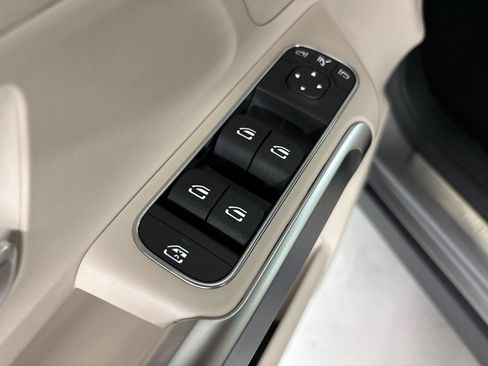 Certified 2026 Mercedes-Benz GLB 250 image 49