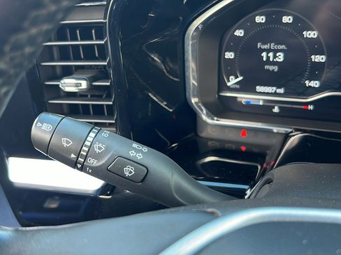 Used 2023 GMC Sierra 1500 Elevation image 16