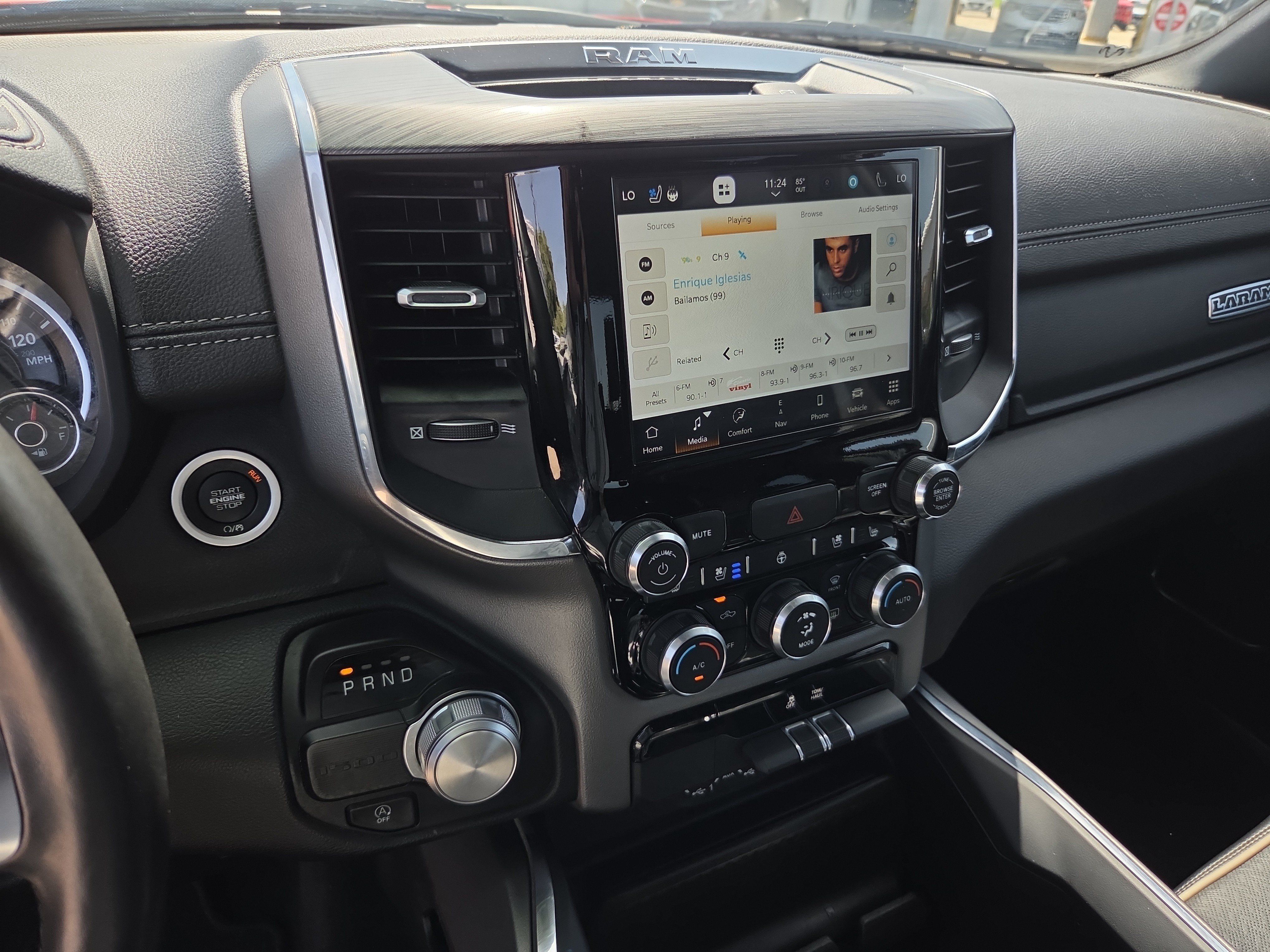 Used 2024 RAM 1500 Laramie RWD image 20