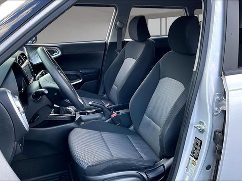 Used 2021 Kia Soul LX FWD image 25
