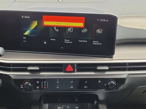 New 2026 Kia Sorento LX FWD image 15
