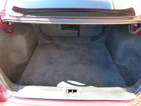 Used 2016 Chrysler 200 S FWD image 38