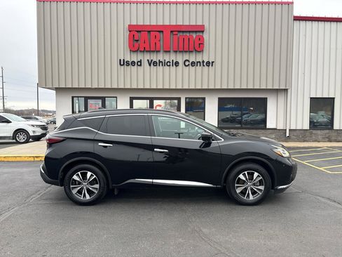 Used 2019 Nissan Murano SV w/ Premium Package image 3