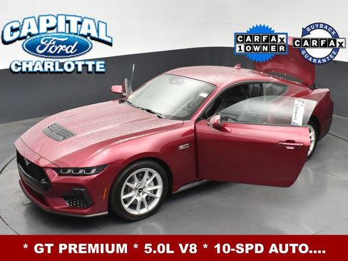 Used 2025 Ford Mustang GT Premium image 32