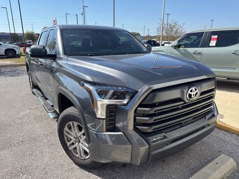Used 2026 Toyota Tundra SR5 w/ SR5 Convenience Package image 3